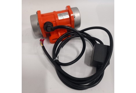 Vibrator motor 220 volt 40 watt.